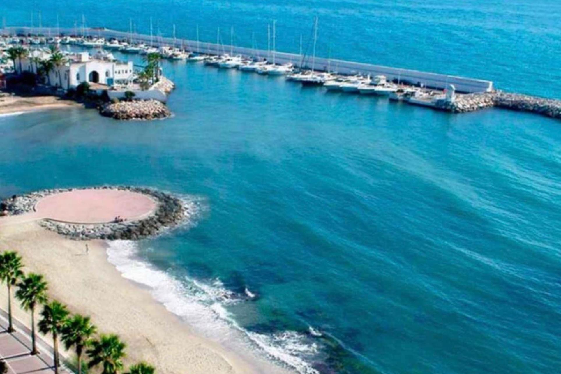 Marbella Beachfront - Beachside Apartment With Stunning Sea Views Ngoại thất bức ảnh