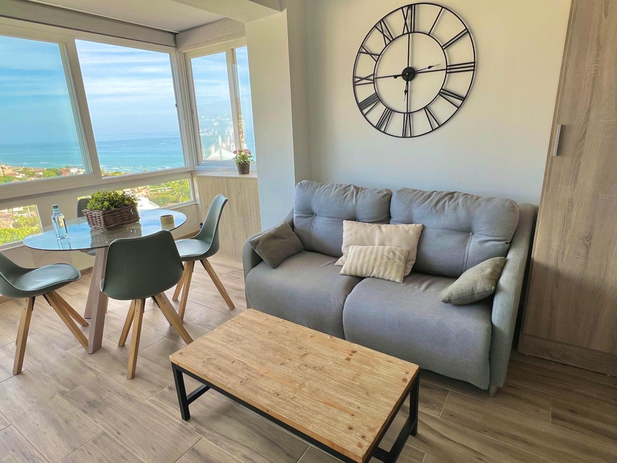 Marbella Beachfront - Beachside Apartment With Stunning Sea Views Ngoại thất bức ảnh